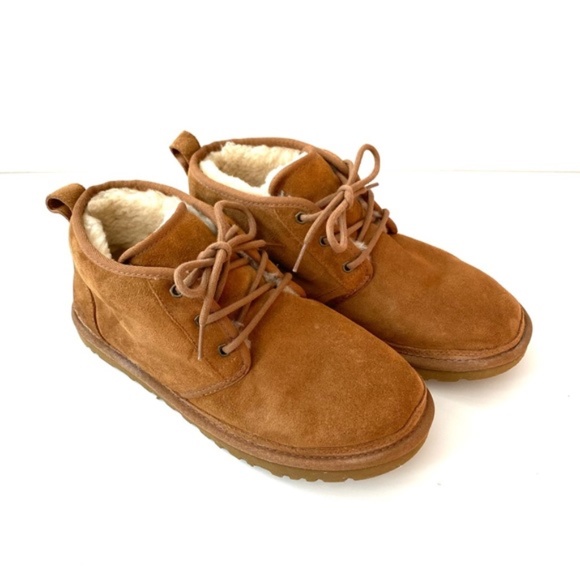 UGG Men's Neumel Suede Chukka Boots in Chestnut - Size 9 - Picture 2 of 8